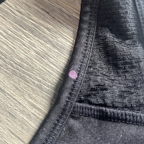 Reebok sports bra - Picture 2 of 5